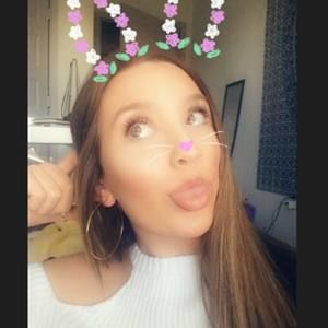 Meet your Posher, Avery